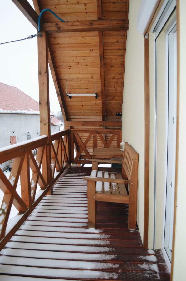 Eko Zagroda Bocianie Gniazdo Mikołajki Bagian luar foto